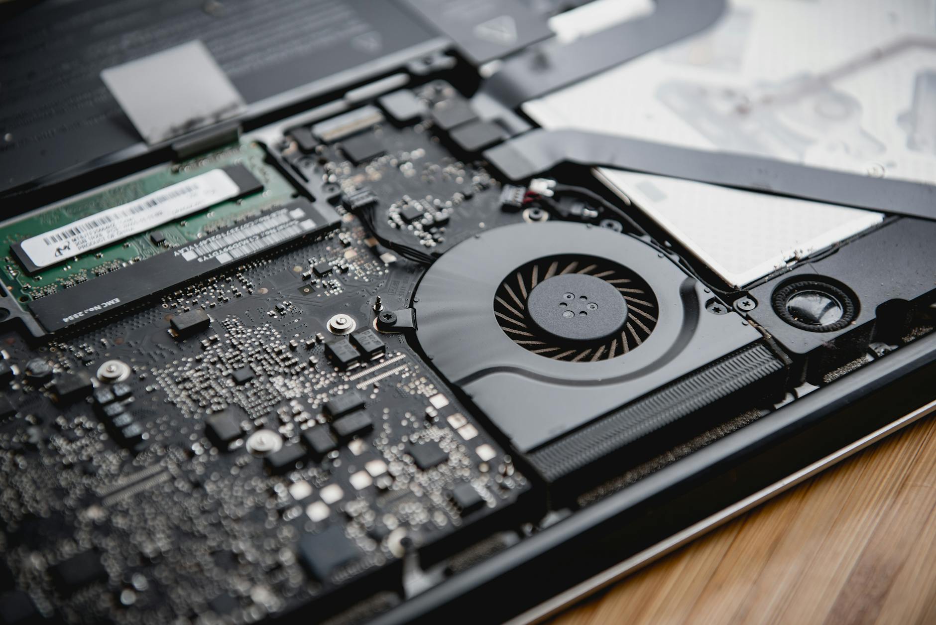 Serwis HP EliteBook 840